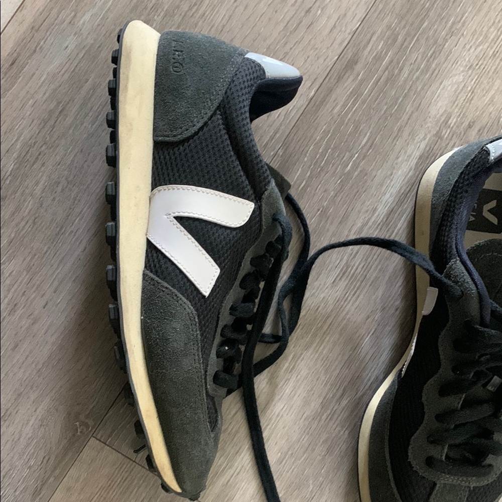 Veja Black and White Sneakers Classic Design